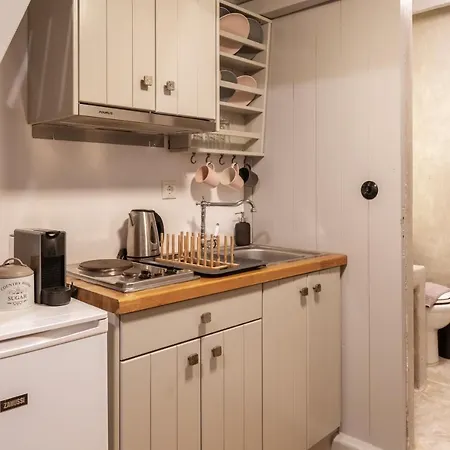 Apartment Aletro *